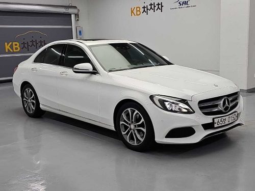 벤츠 C클래스 W205 C220 d 아방가르드 사진 4