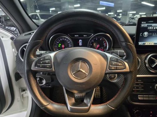 벤츠 A클래스 W176 A200 AMG LINE 사진 9