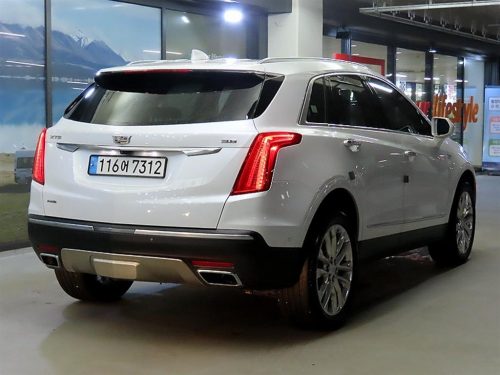 캐딜락 XT5 3.6 플래티넘 AWD 사진 모두보기