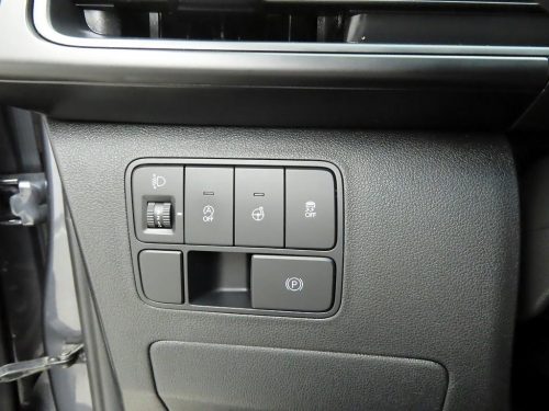Hyundai Staria 2WD Diesel Cargo Modern 5-Seater photo 14
