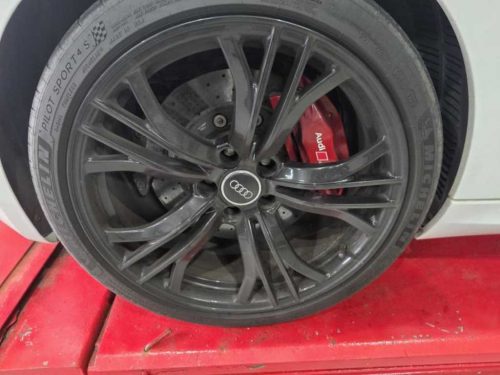 아우디 R8 5.2 V10 쿠페 사진 17
