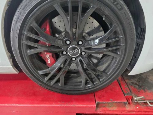 아우디 R8 5.2 V10 쿠페 사진 18