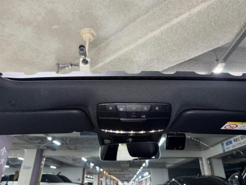벤츠 E-클래스 W213 E220d 4MATIC AMG라인 사진 14