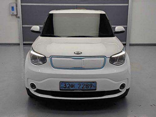 기아 쏘울 EV 사진 2