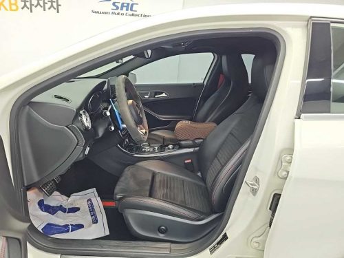 벤츠 A클래스 W176 A45 AMG 4MATIC 사진 11