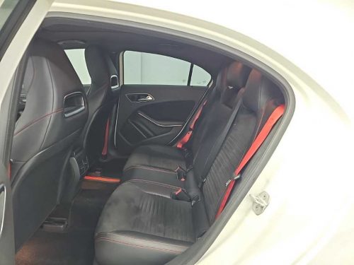 벤츠 A클래스 W176 A45 AMG 4MATIC 사진 12
