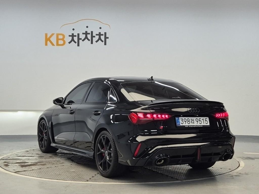 차량사진 2