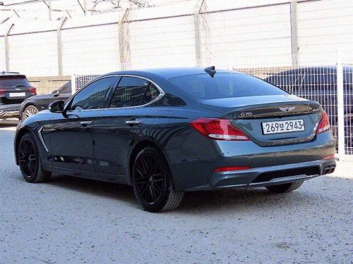 제네시스 G70 2.0T AWD 사진 3