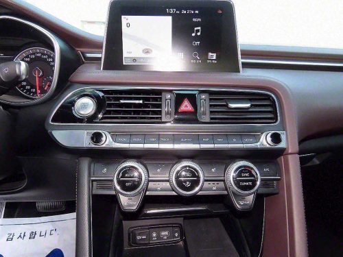 제네시스 G70 2.0T AWD 사진 14