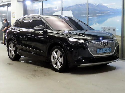 아우디 Q4 e-트론 40