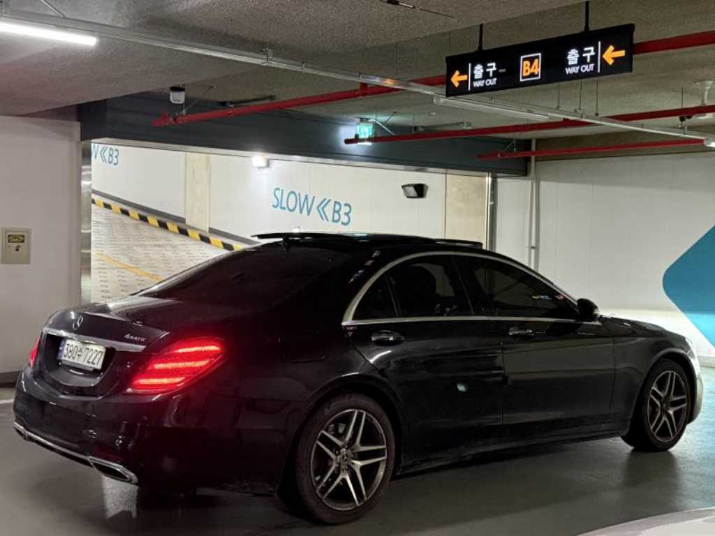 차량사진 2