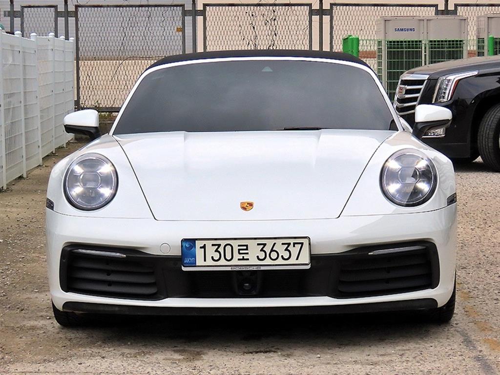 포르쉐 911(992) 카레라 카브리올레