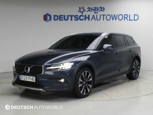 볼보 V60 크로스 컨트리 2세대 2.0 B5 프로 AWD