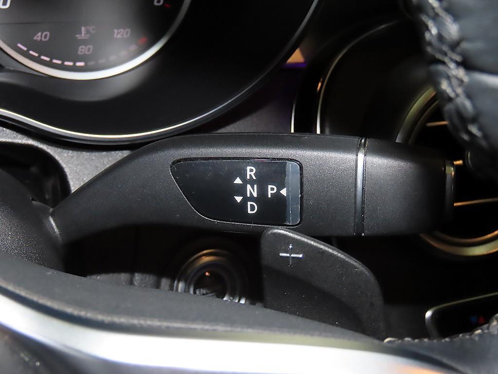 벤츠 C클래스 W205 C220 d 아방가르드 사진 13