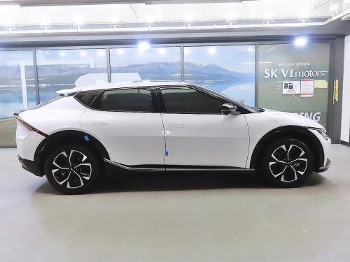 Kia EV6 Long Range AWD Earth photo 3