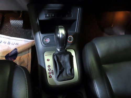 폭스바겐 뉴티구안 2.0 TDI 컴포트 사진 12
