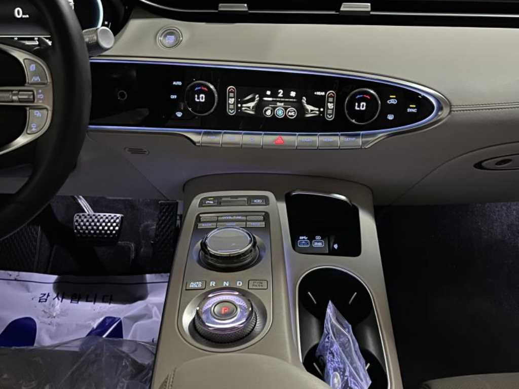 제네시스 GV70 2.5T 가솔린 AWD 사진 11