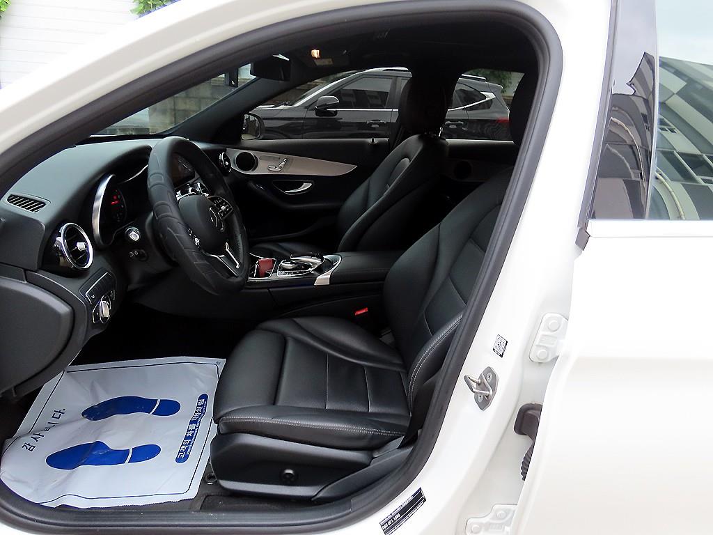 벤츠 C클래스 W205 C220 d 4MATIC 아방가르드 사진 5