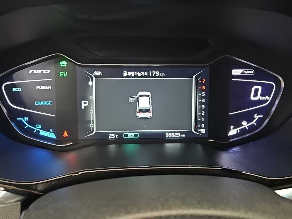 기아 더 뉴 니로 1.6 HEV 노블레스 스페셜 사진 6