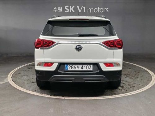 KG모빌리티(쌍용) 뷰티풀코란도 4WD 가솔린 1.5 C5 플러스 사진 모두보기