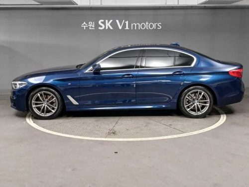 BMW 5시리즈 (G30) 520i M 스포츠 사진 3