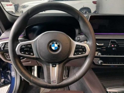 BMW 5시리즈 (G30) 520i M 스포츠 사진 11