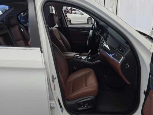 BMW 5시리즈 (F10) 520d 사진 11