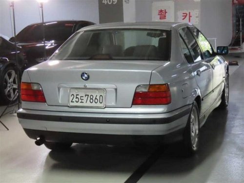 BMW 3시리즈 318IS 세단 사진 3