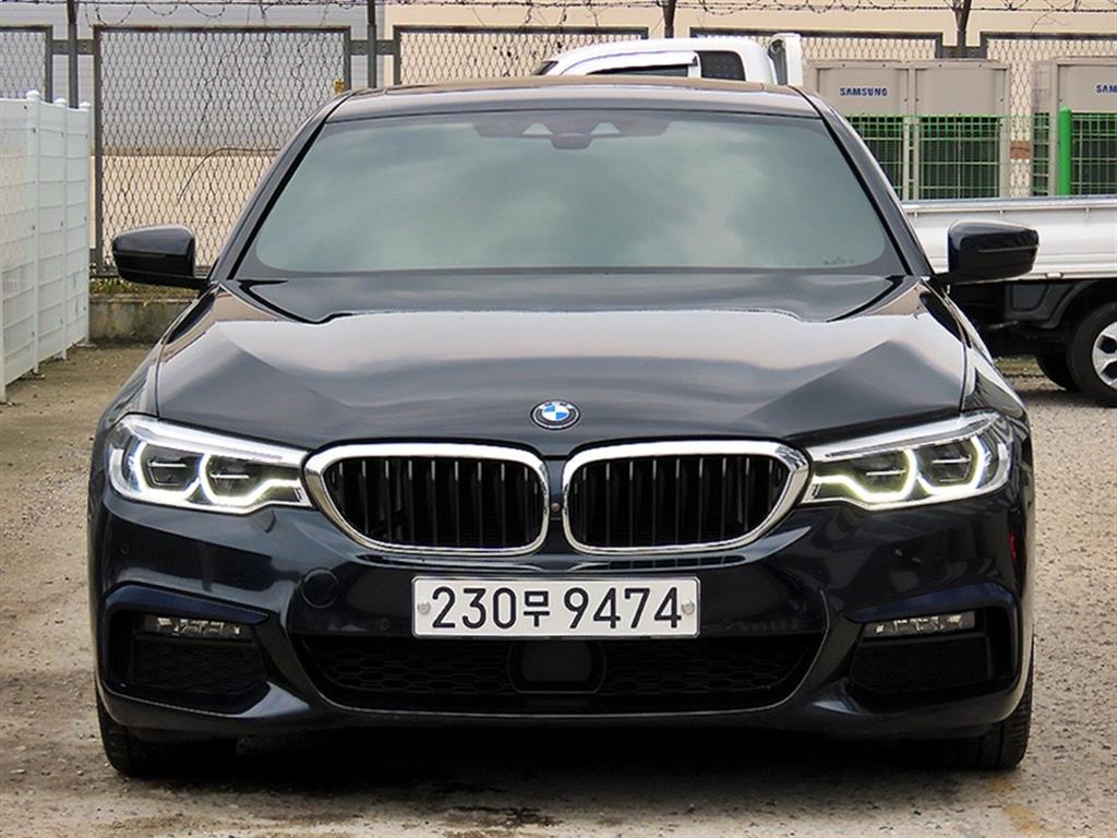 BMW 5시리즈 (G30) 520d M 스포츠 플러스 사진 1
