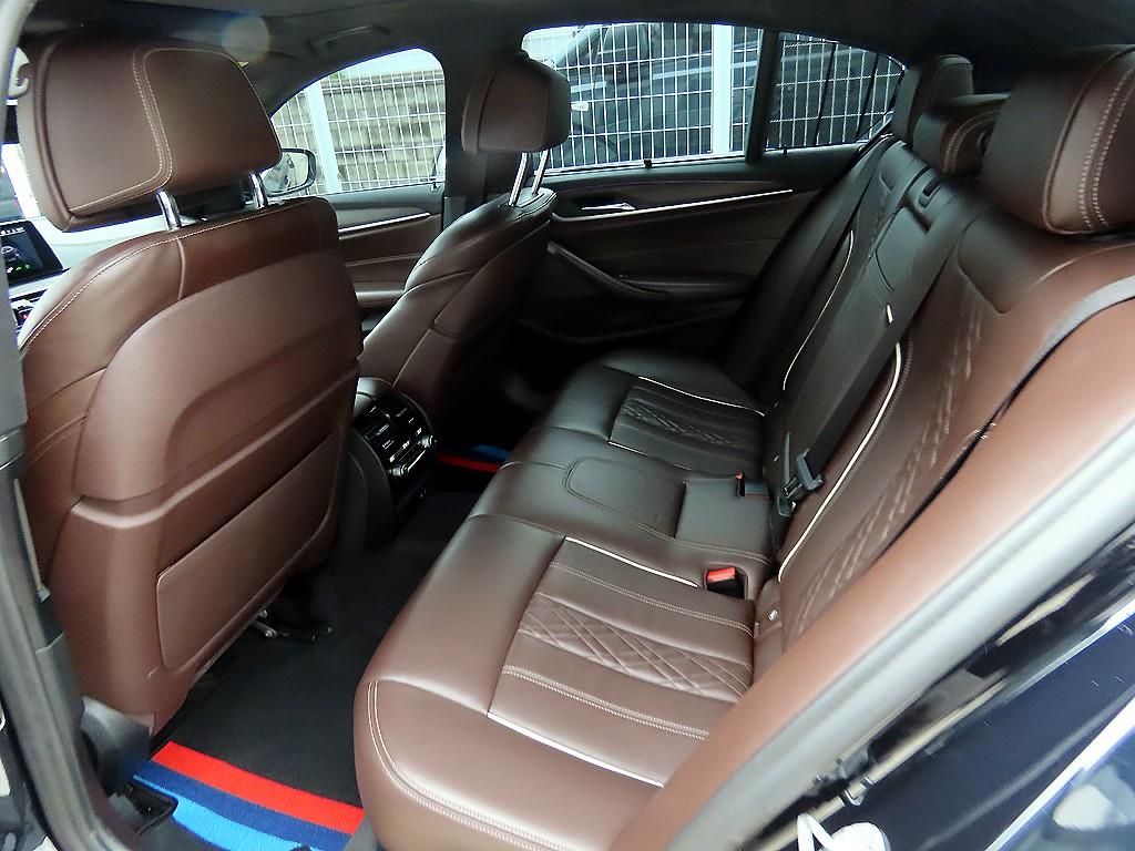 BMW 5시리즈 (G30) 520d M 스포츠 플러스 사진 6