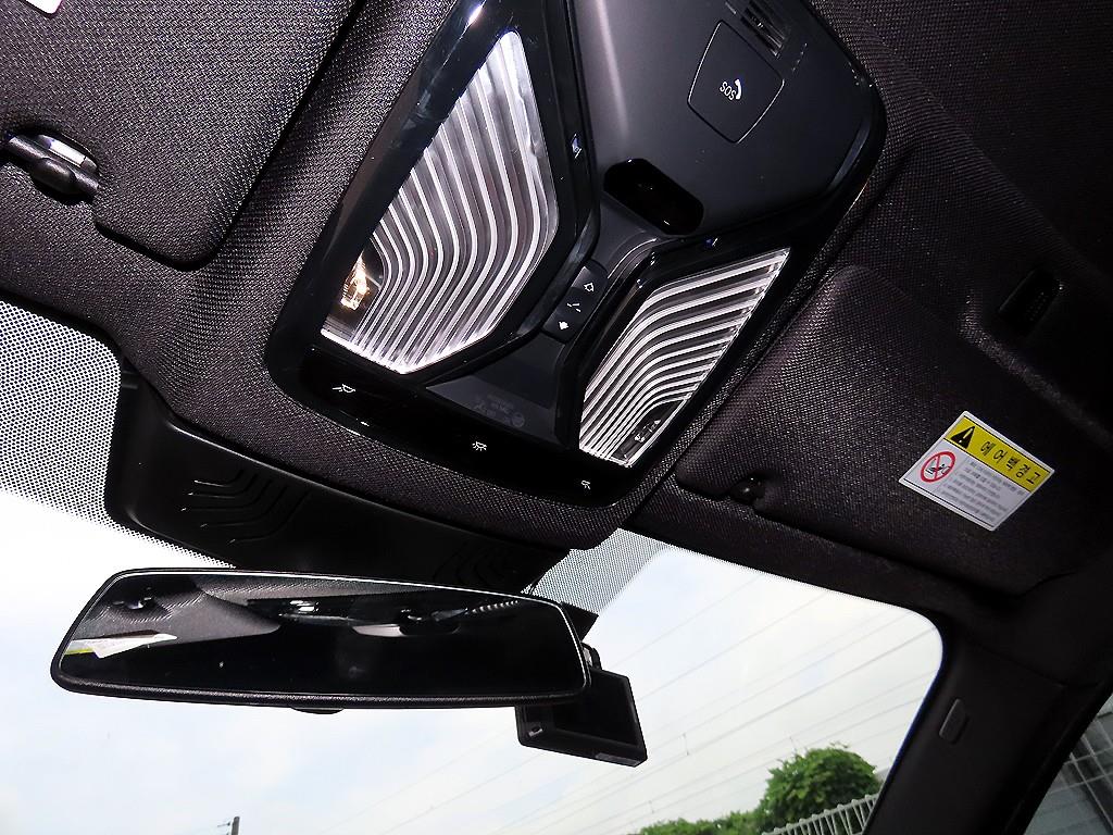 BMW 5시리즈 (G30) 520d M 스포츠 플러스 사진 15