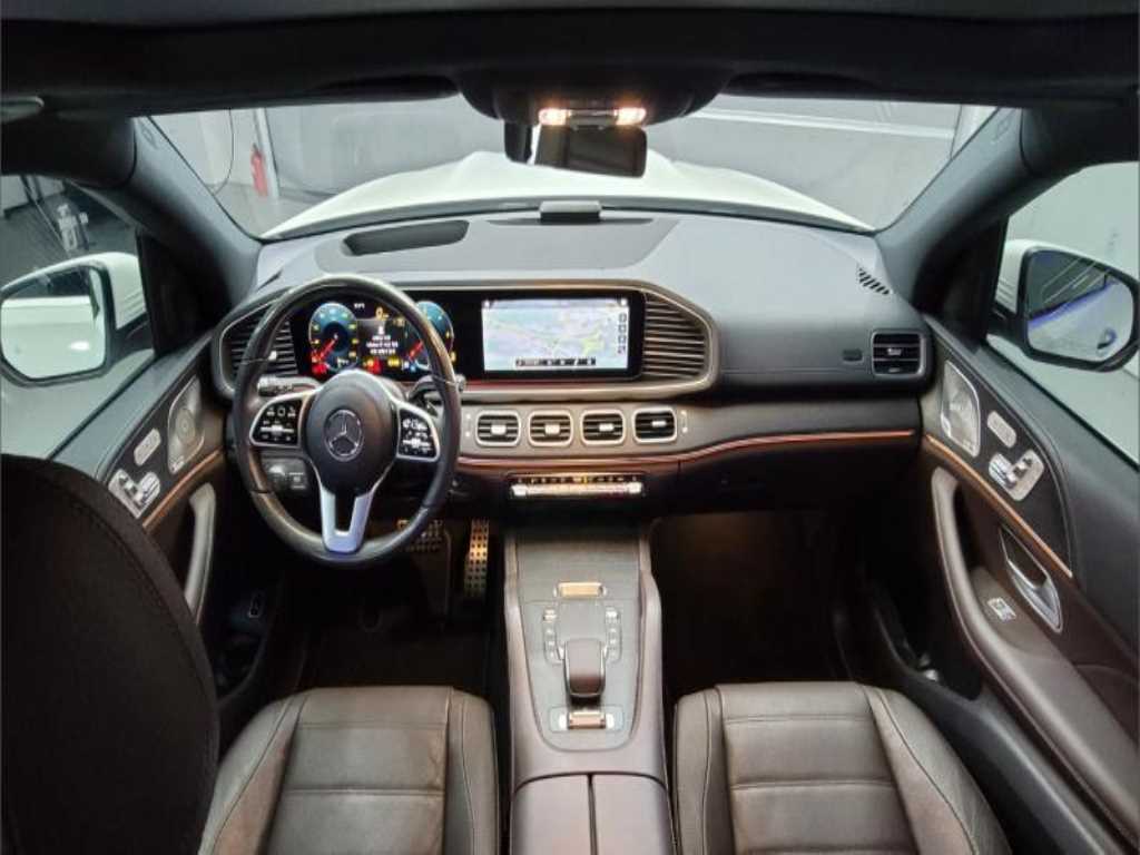 벤츠 GLS클래스 X167 GLS 400d 4MATIC 사진 8