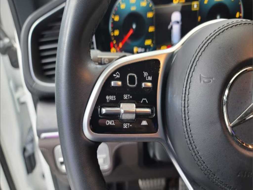 벤츠 GLS클래스 X167 GLS 400d 4MATIC 사진 12