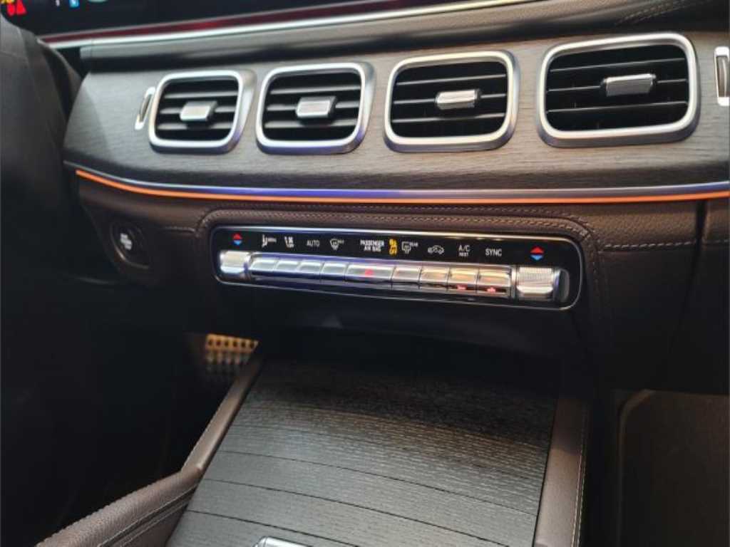 벤츠 GLS클래스 X167 GLS 400d 4MATIC 사진 16