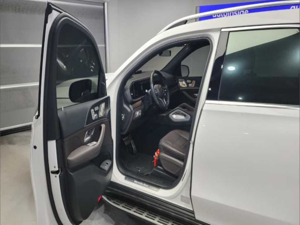 벤츠 GLS클래스 X167 GLS 400d 4MATIC 사진 19