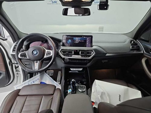 BMW iX3 M 스포츠 사진 7