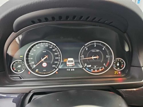 BMW 5시리즈 (F10) 520d xDrive M 에어로다이나믹 사진 6