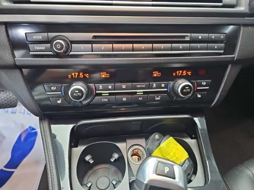 BMW 5시리즈 (F10) 520d xDrive M 에어로다이나믹 사진 10