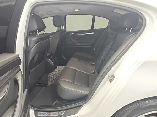 BMW 5시리즈 (F10) 520d xDrive M 에어로다이나믹 사진 12