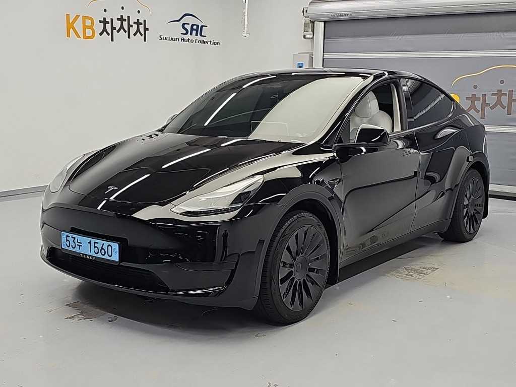 테슬라 모델 Y RWD