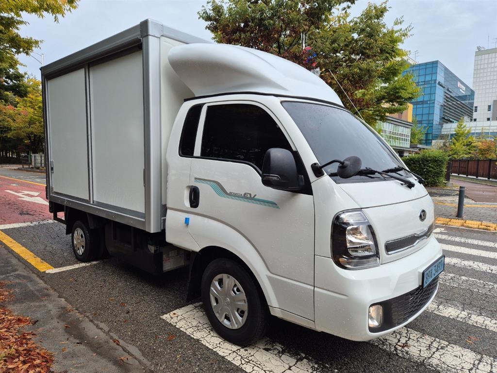 차량사진 2