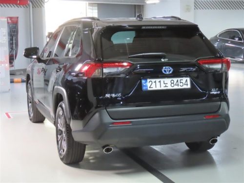 토요타 RAV4(5세대) 2.5 2WD 하이브리드 XLE 사진 4