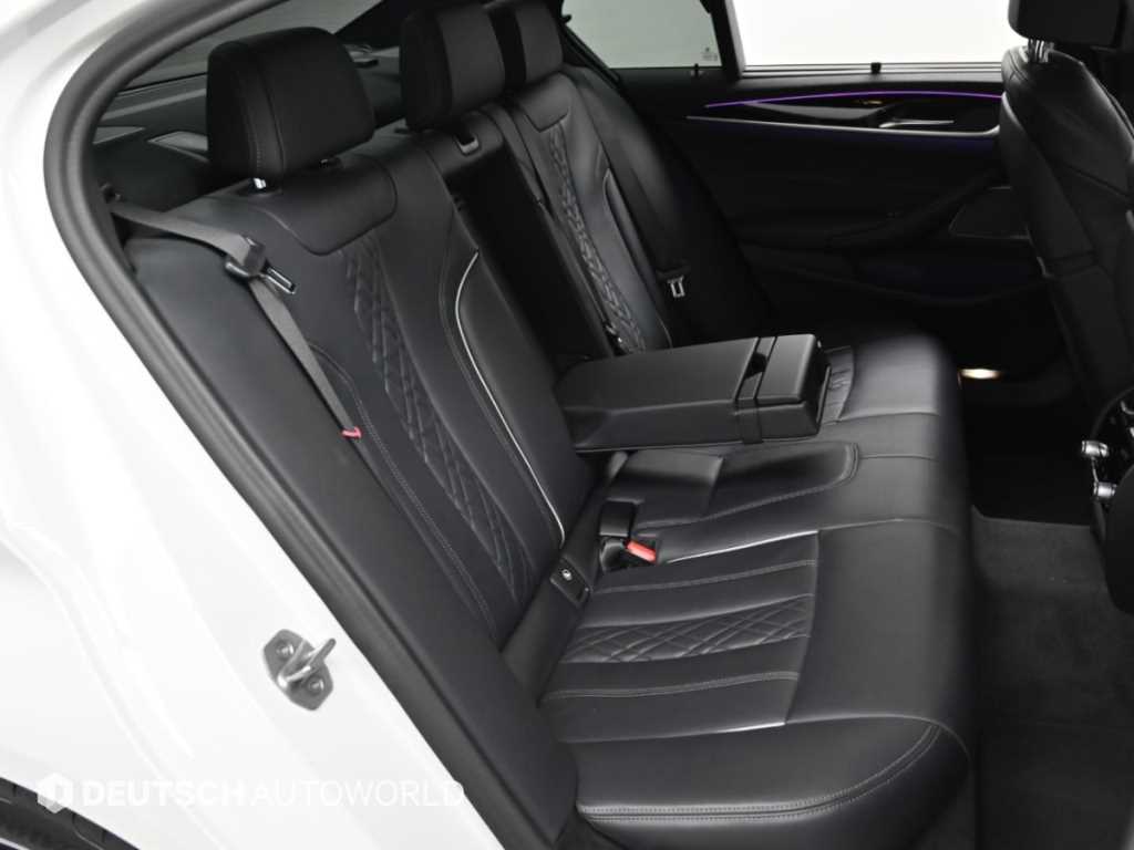 BMW 5시리즈 (G30) 530i M 스포츠 사진 12