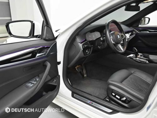 BMW 5시리즈 (G30) 520i M 스포츠 사진 11