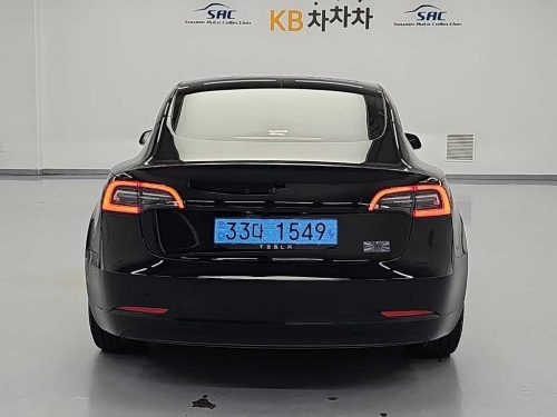 테슬라 모델 3 퍼포먼스 사진 3