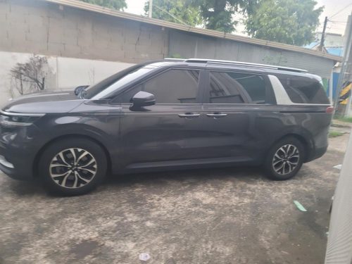 Kia Carnival 4th Gen Diesel 9-Seater Prestige photo 3