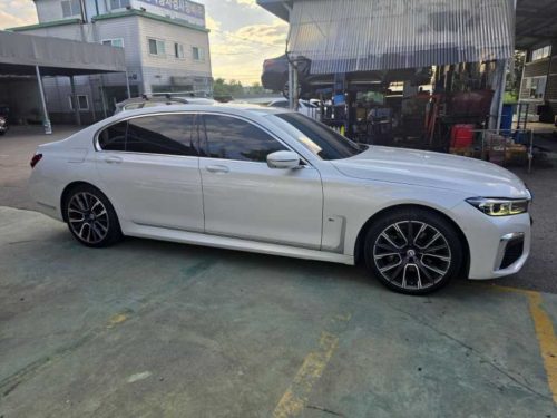 BMW 7시리즈 (G11) 730Ld xDrive M 스포츠 사진 3