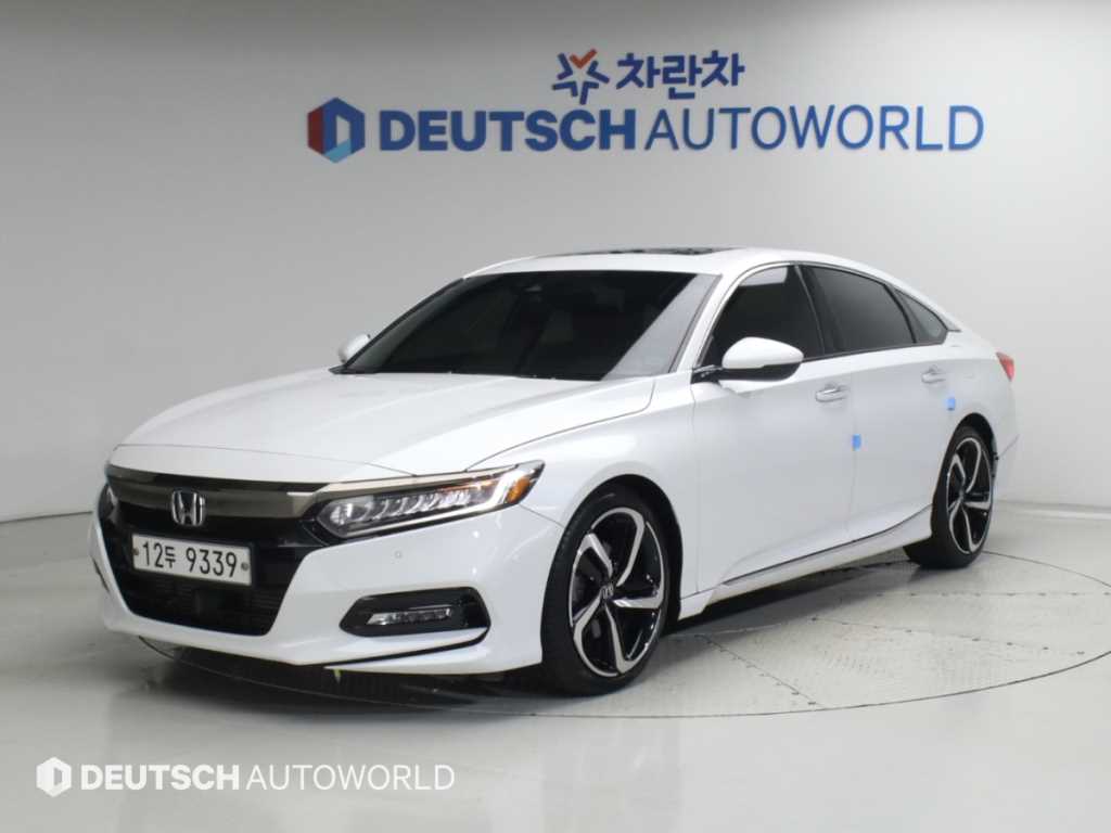 혼다 어코드(10세대) 2.0 터보 스포츠