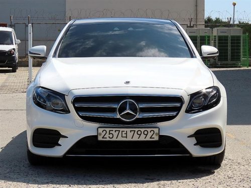 벤츠 E-클래스 W213 E350 4MATIC AMG LINE