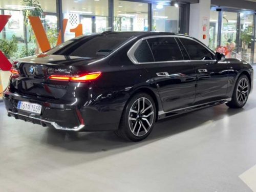 BMW 7시리즈 (G70) 740i xDrive M 스포츠 사진 4